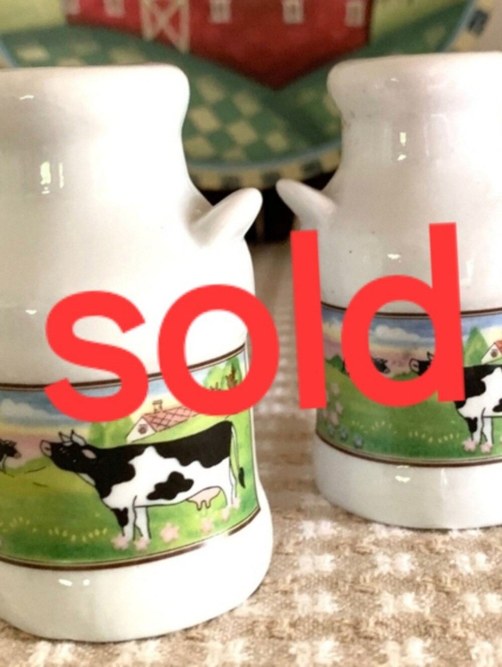 vintage ceramic salt and pepper shaker set.